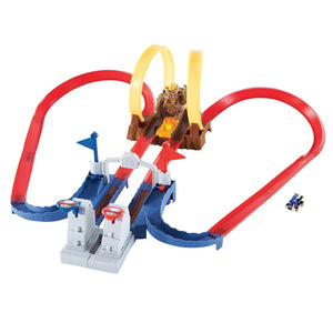 Hot Wheels Mario Kart Bowsers Castle Chaos Track Set  Blue Yoshi Figure Included