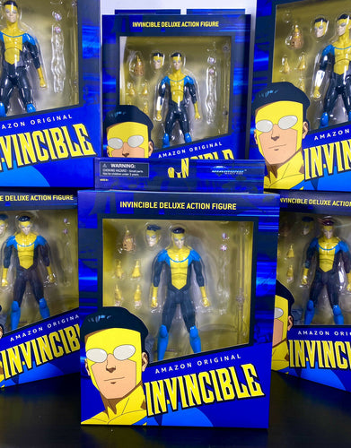 2021 Diamond Select Toys- Invincible (Amazon Original)- INVINCIBLE Action Figure
