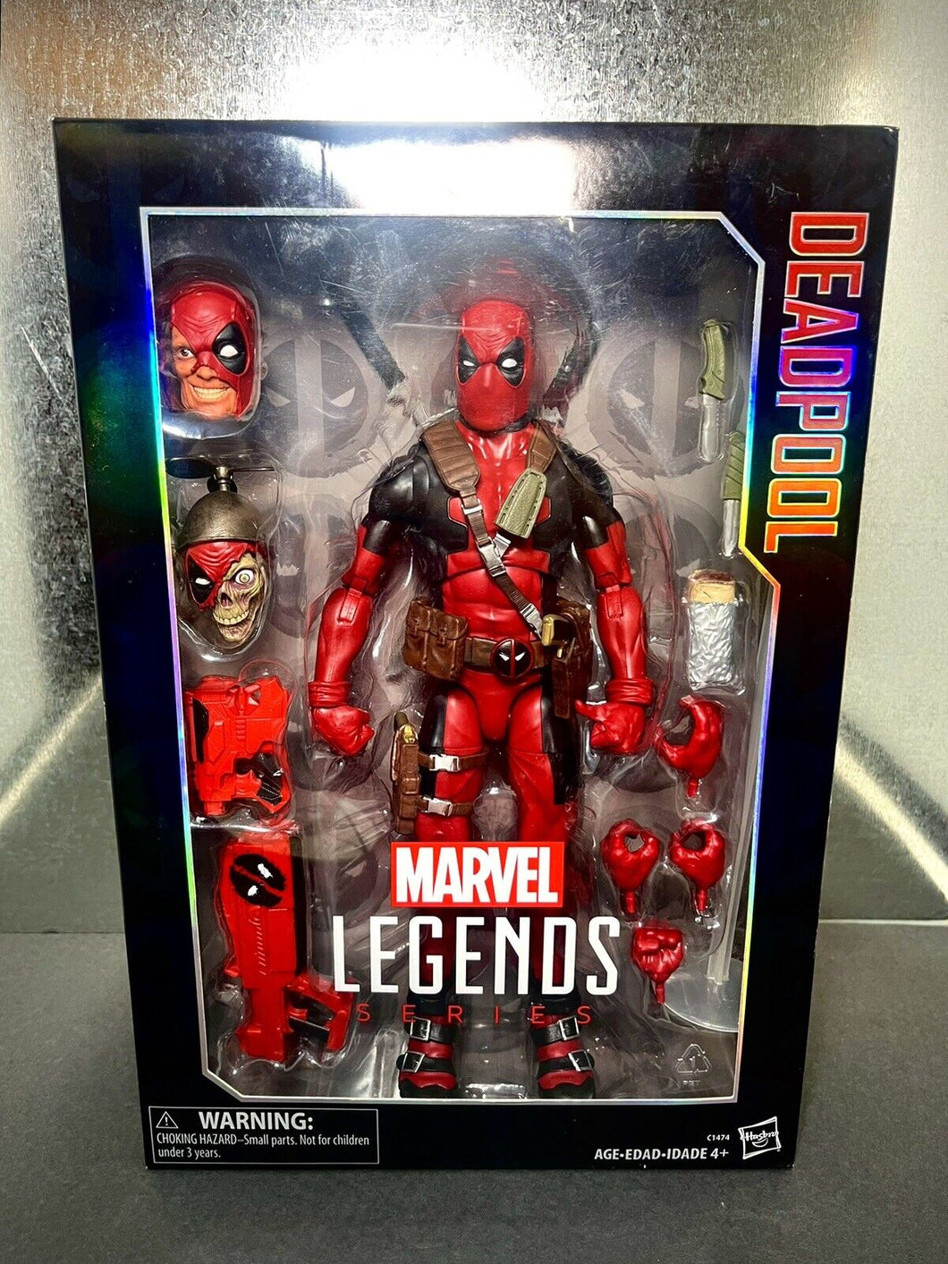 2016 Hasbro Marvel Legends Series 12 in Action Figure - DEADPOOL
