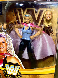 2022 WWE Elite Collection Legends Series 16 Action Figure: MOLLY HOLLY - CHASE!