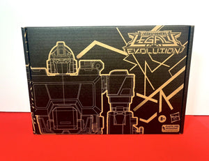 2022 Hasbro Transformers Generations- War for Cybertron: MAGNIFICUS (Exclusive)