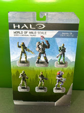 Load image into Gallery viewer, 2022 Jazwares World of Halo Infinite Series 6 Figure: MASTER CHIEF (HALO 5)