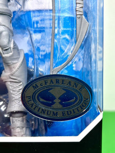 2022 McFarlane DC Multiverse Figure- Injustice 2- GREEN ARROW (PLATINUM VARIANT)