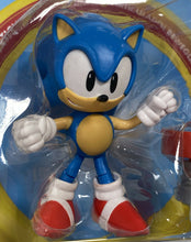 Load image into Gallery viewer, 2021 JAKKS Pacific Sonic the Hedgehog Action Figure: CLASSIC SONIC (w/ Spring)