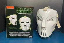 Load image into Gallery viewer, 2023 NECA - Teenage Mutant Ninja Turtles (1990 Movie) Casey Jones Replica Mask