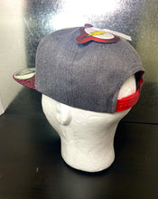 Load image into Gallery viewer, Concept One DC Comics The Flash Snapmax Hat